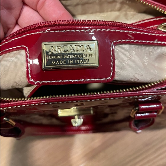 Arcadia Red Logo Embossed Patent Leather Teresa Large Top Handle Bag - Picture 11 of 12